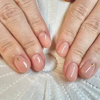 ネイル キャンアイドレッシー六本木店所属・MIKA／耳ツボ ／マグネットネイルのネイルデザイン