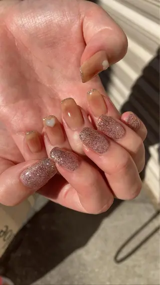ネイル nailsalon　hue所属・小山 羽奈のネイルデザイン