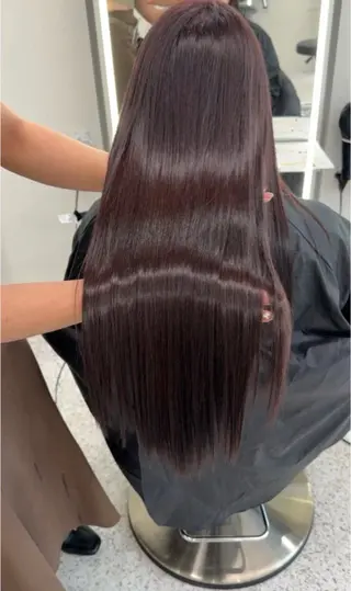 セミロング なかやま ちかのヘアスタイル