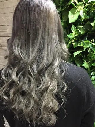 ミディアム シールエクステ🎀 ハイトーン特化🎀のヘアスタイル