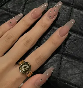 ネイル u1salon所属・ゆい ユイのネイルデザイン