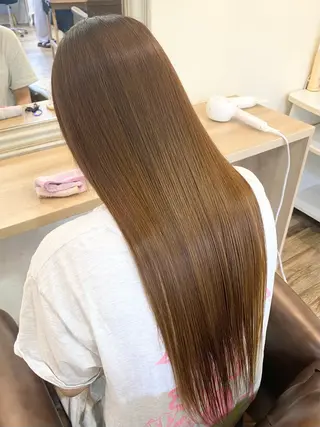 ロング カラー prier×kewhair所属・北山 なるみのヘアスタイル