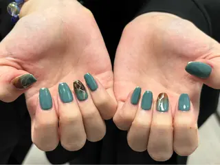 ネイル Lani🌈Nail Konatsuのネイルデザイン