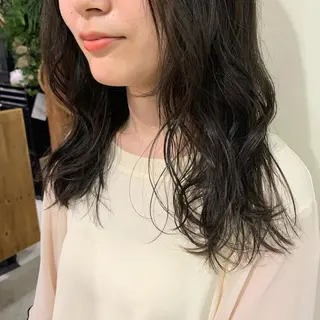 セミロング カラー yukie🌷 /暖色🍒梅田サロンのヘアスタイル
