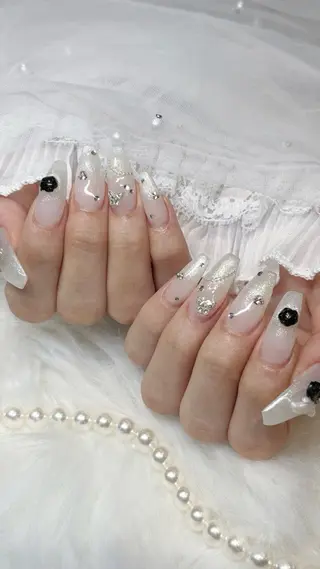 ネイル moca心斎橋店 Risaのネイルデザイン