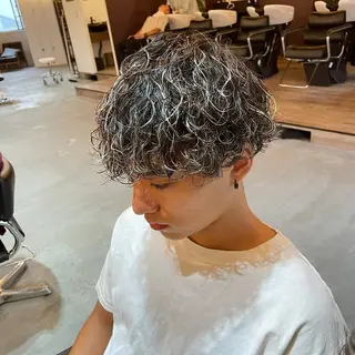 カラー パーマ メンズ 石川 歳也のヘアスタイル