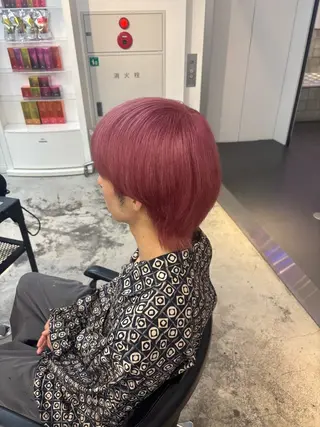 カラー メンズ ハイトーン sala 透明感🎀💭のヘアスタイル