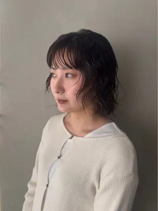 ミディアム パーマ yuki / 岡崎ハイトーンカラーのヘアスタイル