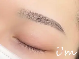 アイブロウ カワイイ保証🤍🪄 mana.uの眉毛・アイブロウイメージ