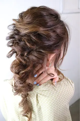 ロング ヘアアレンジ RINKA 琳茄のヘアスタイル