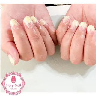 ネイル tiarynail K Kのネイルデザイン
