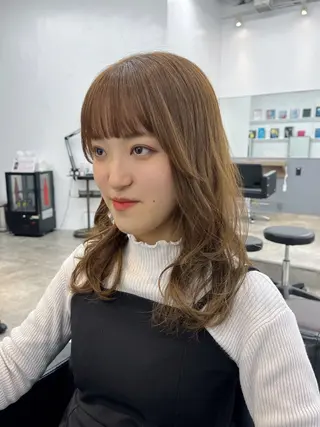 セミロング カラー ヘアアレンジ 🌱ボブ/レイヤー/ ベージュ/あやみ✨のヘアスタイル