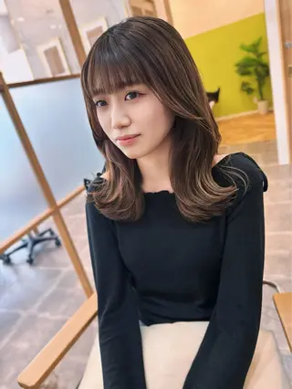 ミディアム Zina 千早店 藤 辰也のヘアスタイル