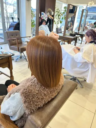 ミディアム 竹内帆希/縮毛矯正 /レイヤーカットのヘアスタイル