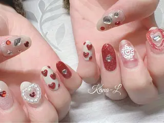 ネイル 芦辺 香奈のネイルデザイン
