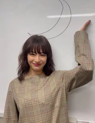 莉乃/縮毛矯正/髪質 改善/艶カラーのヘアスタイル