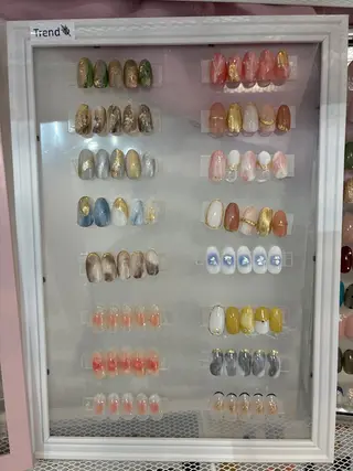 ネイル lalaroom. nailsalon航空公園店所属・lala room.のネイルデザイン