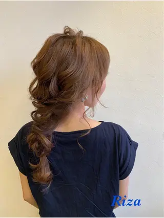 ヘアアレンジ HAIR MAKE Riza所属・谷口 弥生のヘアスタイル