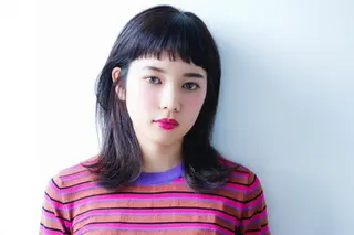 ミディアム カラー 水口 英里のヘアスタイル