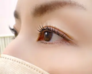 マツエク・マツパ Eyelash NailSalon SECILB所属・Takemoto Yokoの眉毛・アイブロウイメージ