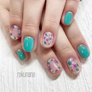 ネイル rokunana 佐野のネイルデザイン