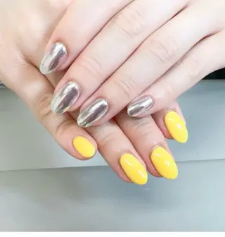 ネイル 佐藤 依娜のネイルデザイン