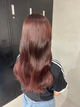 ロング カラー 小森聖奈 韓国風レイヤーカットのヘアスタイル