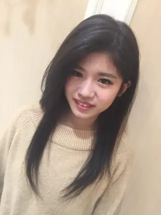 ロング カラー Ash中目黒店 榊間茜のヘアスタイル