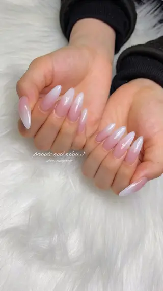 ネイル 関山 志乃のネイルデザイン