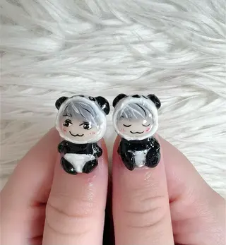 ネイル シェヌネイル JURAのネイルデザイン