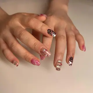 ネイル 恒川 みなみのネイルデザイン