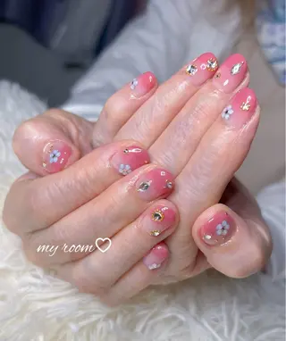 ネイル うるま市サロン Yuko Izawaのネイルデザイン