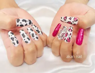 ネイル AKARI nail💅のネイルデザイン