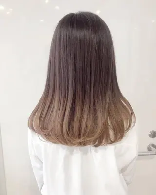 セミロング カラー ✨美髪透明感ソムリエ ✨💎KAZU💎のヘアスタイル