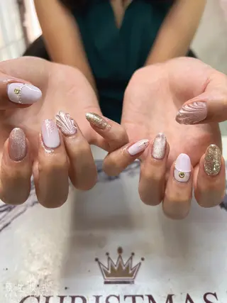 ネイル Guarendo錦糸町店所属・ガレンドウ 白澤 愛子のネイルデザイン