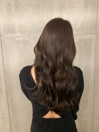 ロング 透明感カラー 🤍🤍AYAKAのヘアスタイル