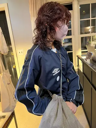 ミディアム カラー パーマ NOUN所属・eri kinjoのヘアスタイル