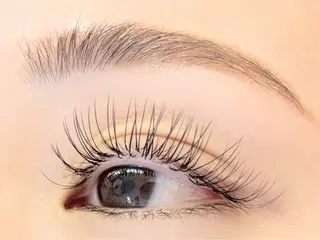 アイブロウ eyelash salon Premo所属・Premo(プレモ) ／kanaのマツエク・マツパデザイン