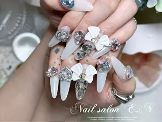 ネイル E.N🦋 長さ出し/持ち込みのネイルデザイン
