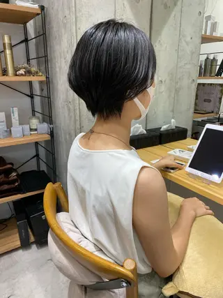 ショート また会いたくなる 美容師【KENTA】のヘアスタイル