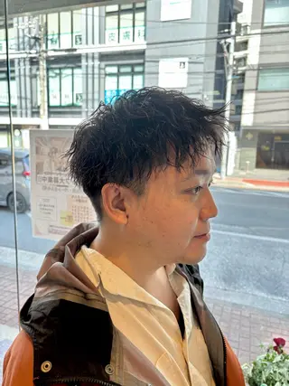 パーマ メンズ 熊田 秀佳のヘアスタイル