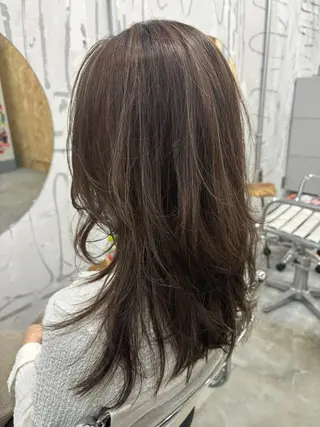 セミロング saru所属・大西 柚羽のヘアスタイル