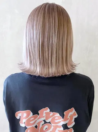 ミディアム ITbyALBUM 八王子店のヘアスタイル