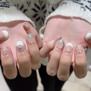 ネイル Of　HAIR所属・外山 なつ美のネイルデザイン