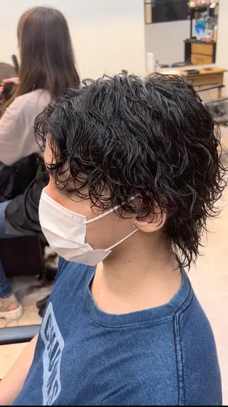 ミディアム パーマ メンズ メンズStylist 山根慧のヘアスタイル