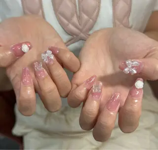 ネイル LAVISH nanamiのネイルデザイン