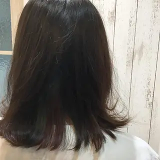 ミディアム カラー embrace エンブレイスのヘアスタイル