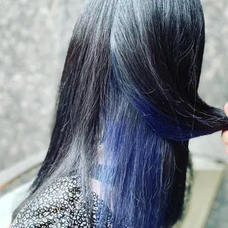 ロング カラー ヨシダ フミノリのヘアスタイル