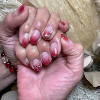 ネイル es nailのネイルデザイン