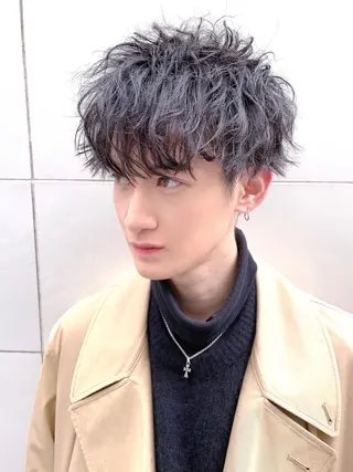 ショート パーマ メンズ 【代表】 高瀬慎也/縮毛矯正のヘアスタイル